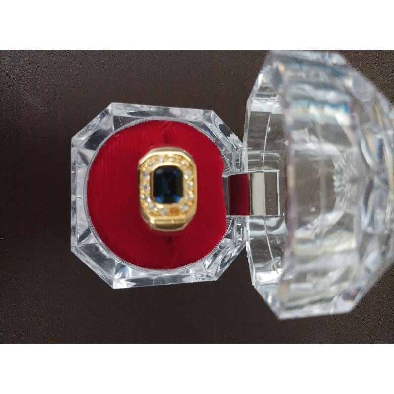 Cincin pria batu hijau