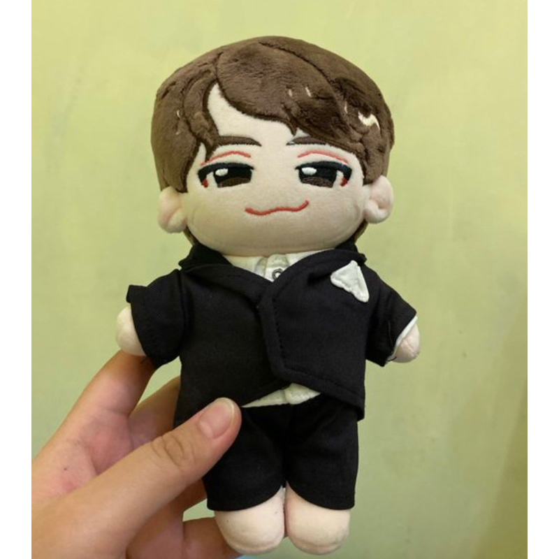 Mew Suppasit Doll Raikantopeni