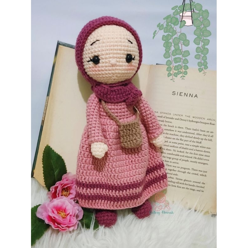 Boneka rajut hijab/hijab doll/amigurumi hijab