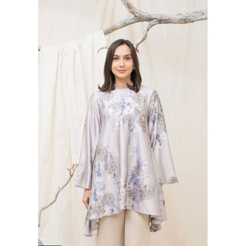 Nara tunik wearing klamby