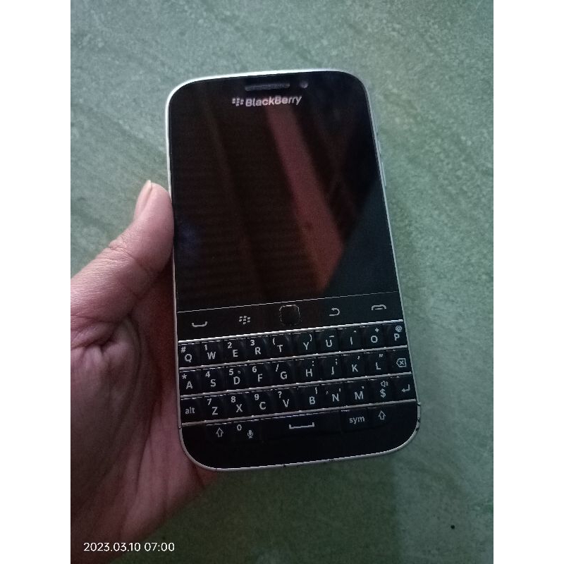 BlackBerry Q20 classic second