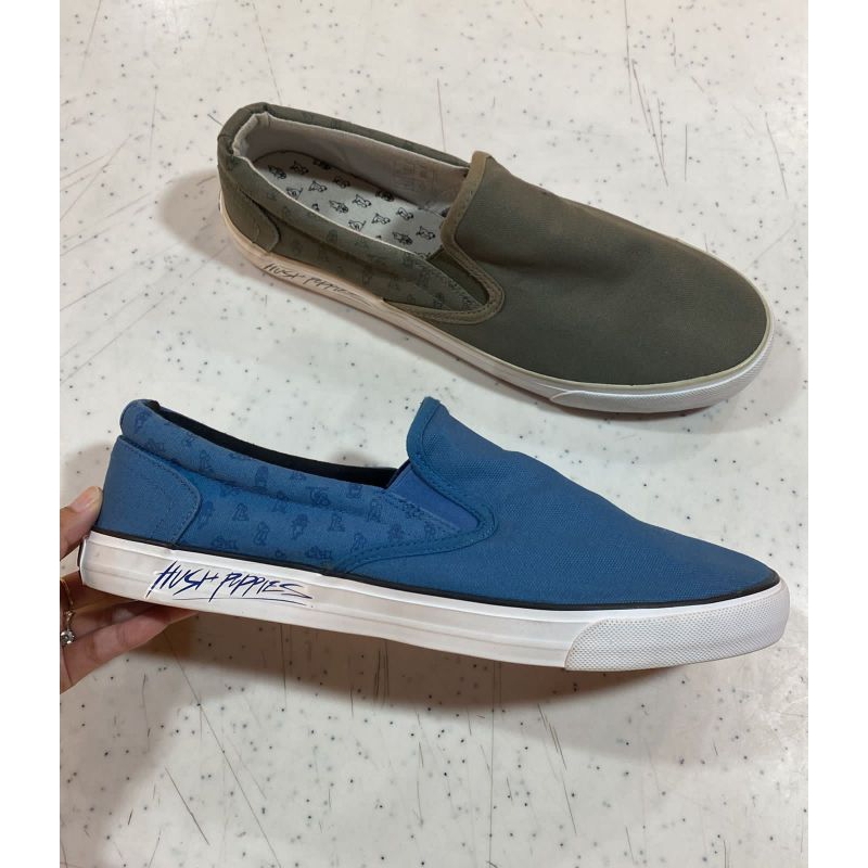 SepatuSlipOnPriaHushPuppies