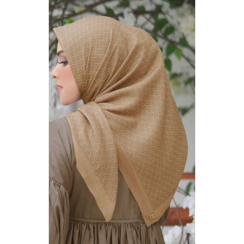 The tapis square navajo buttonscarves