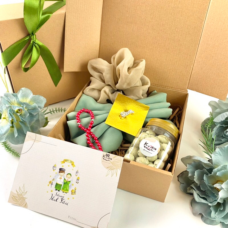 Hampers Hijab / Hampers Guru / Kado Ulang Tahun / Kado Cewek / Gift Box Kenaikan kelas / Hadiah Hari
