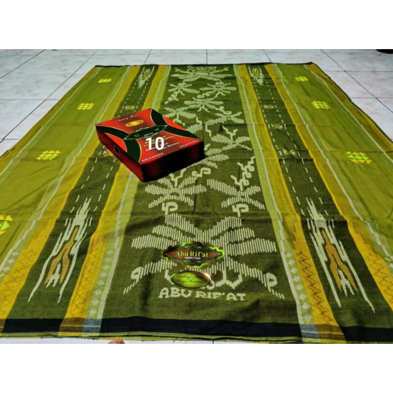 SARUNG ABU RIF'AT