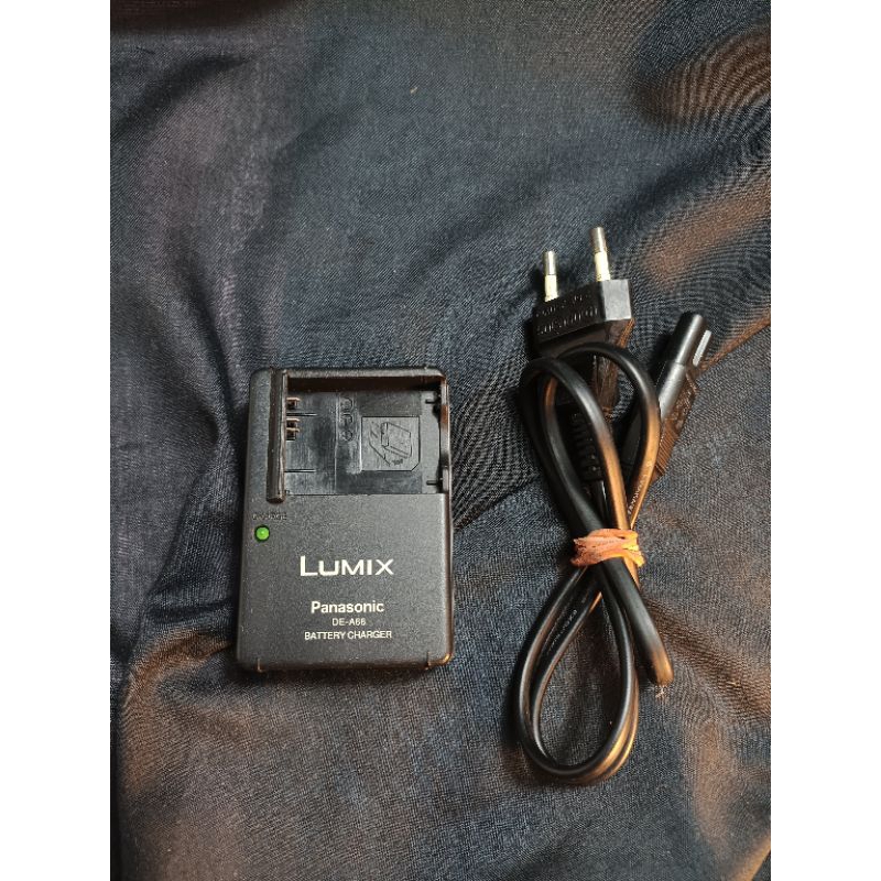 charger baterai kamera lumix DE-A66B