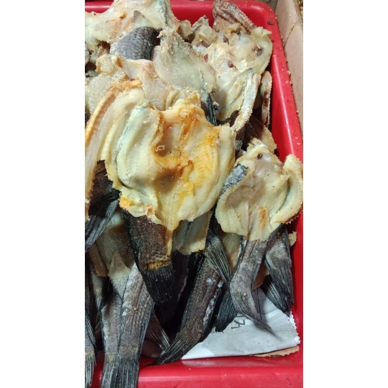 

Ikan Asin Gabus 500gr