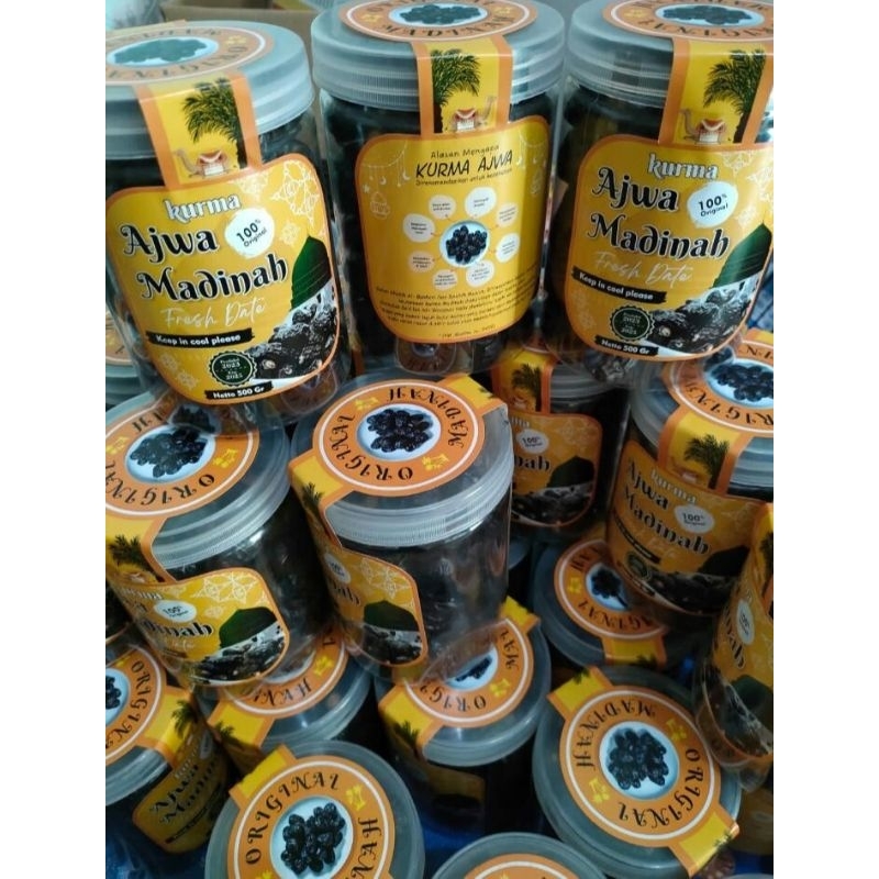 

KURMA AJWA KEMASAN JAR 500 GRAM