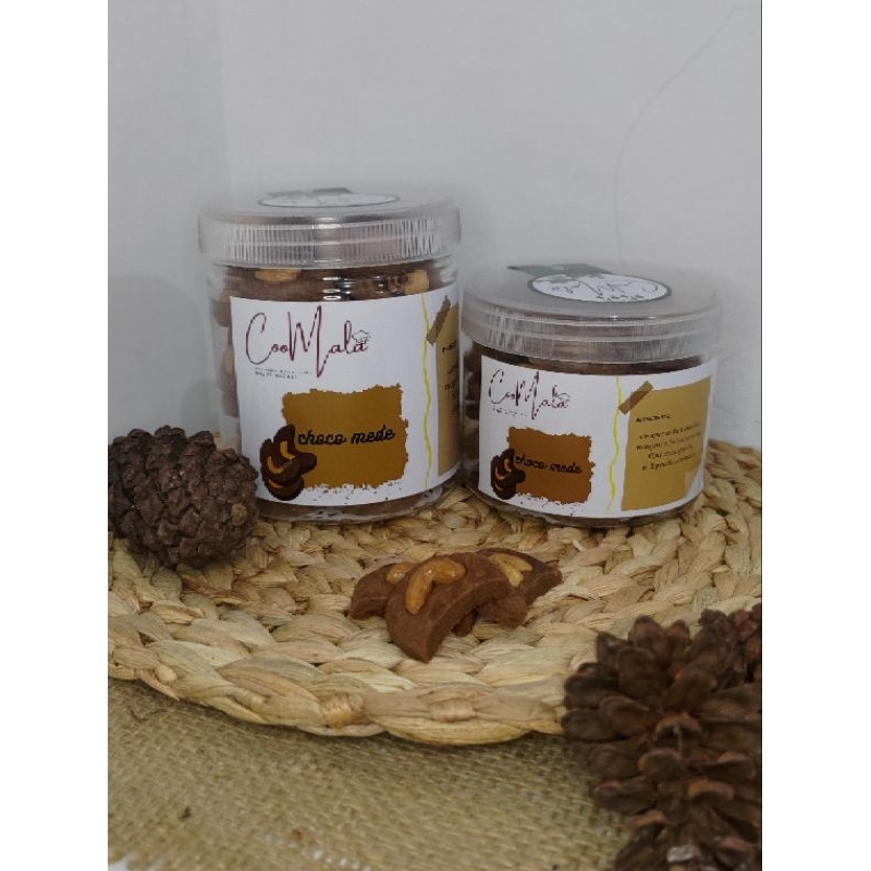 

PROMO KUE LEBARAN | CHOCO MEDE by CooMaLa