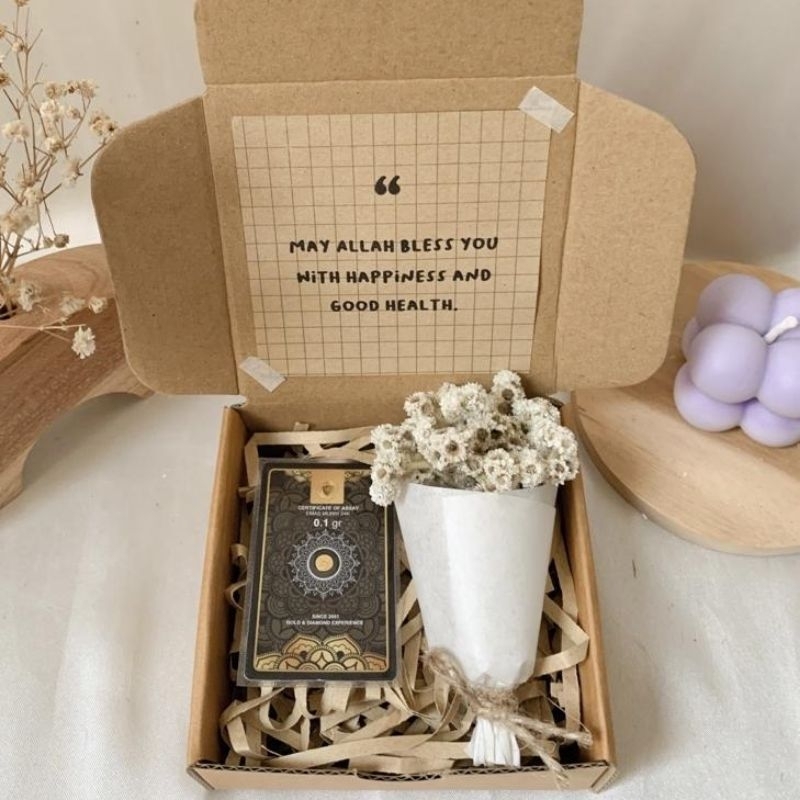 Gift box mini gold / kado emas / kado ulang tahun / hampers mini gold
