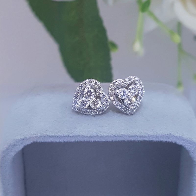 Anting Berlian Eropa emas putih 18K love