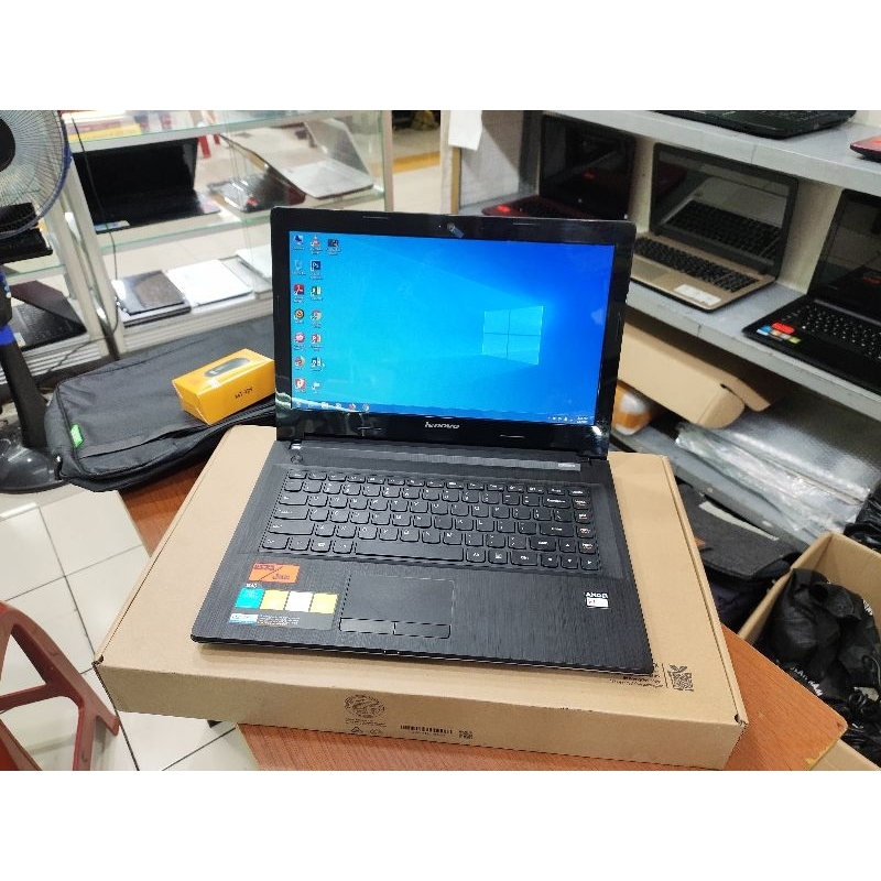 Laptop leptop Lenovo G40 RAM 4GB SSD 128GB Super slim windows 10 super kencang