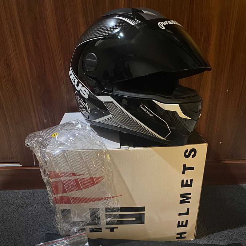 Helm Full face Zeus 811 black XL