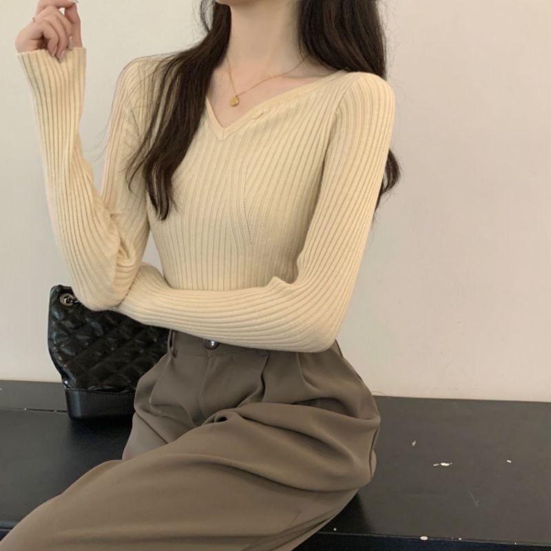 BAJU RAJUT IMPORT FASHION KOREA/ATASAN BAJU KOREA Knitwear Fashion Korean Crop Long Sleeve U-Neck Knit Top Atasan Korean Style Wanita