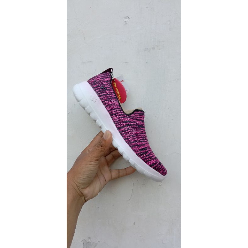 Skechers Go Walk Joy Nirvana