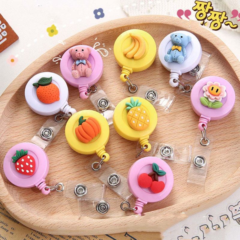 

1 Pcs Klip Holder Kartu ID Name Card Kredit Bus Retractable Motif Random