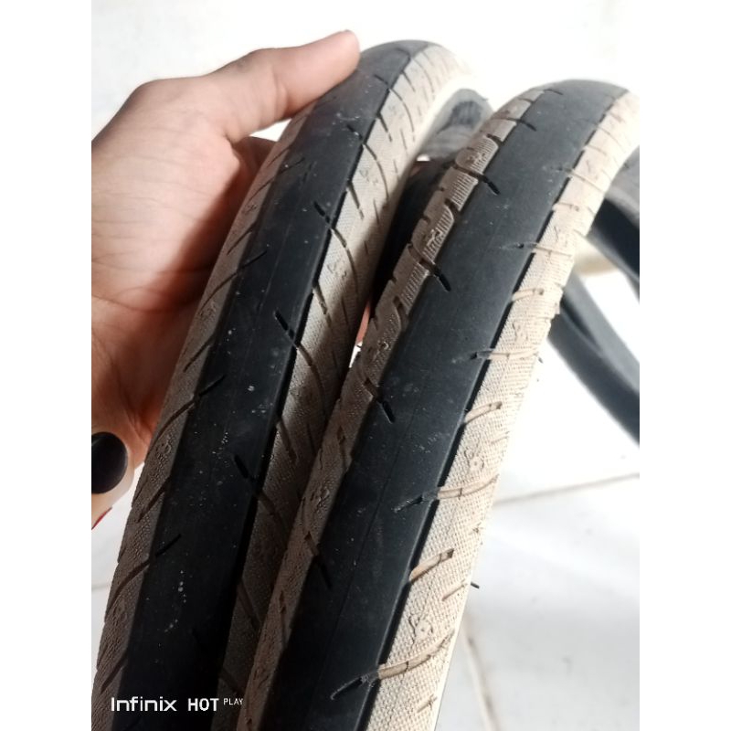 Ban MAXXIS DETONATOR 26 X 1.50 kevlar kondisi bekas sepasang