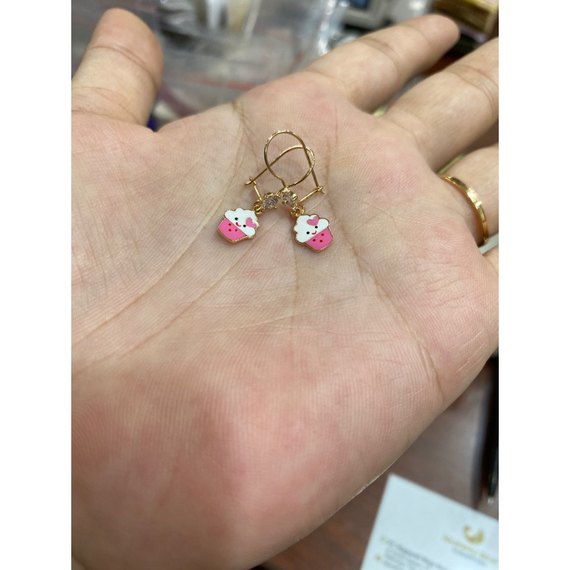 anting kait anak lucu