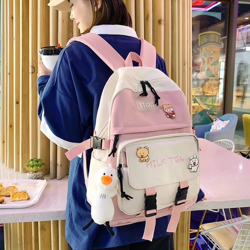 Tas Ransel Wanita Tas Sekolah Karakter Backpack Fashion Pria Wanita