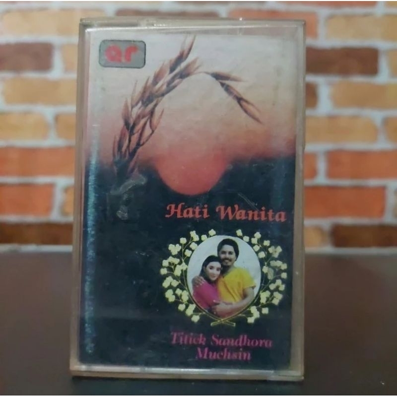Kaset Pita Titiek Sandhora&amp;Muchsin-Hati Wanita