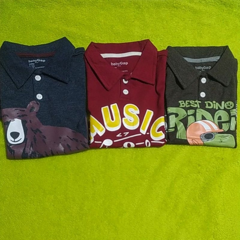 kaos berkerah baby gap
