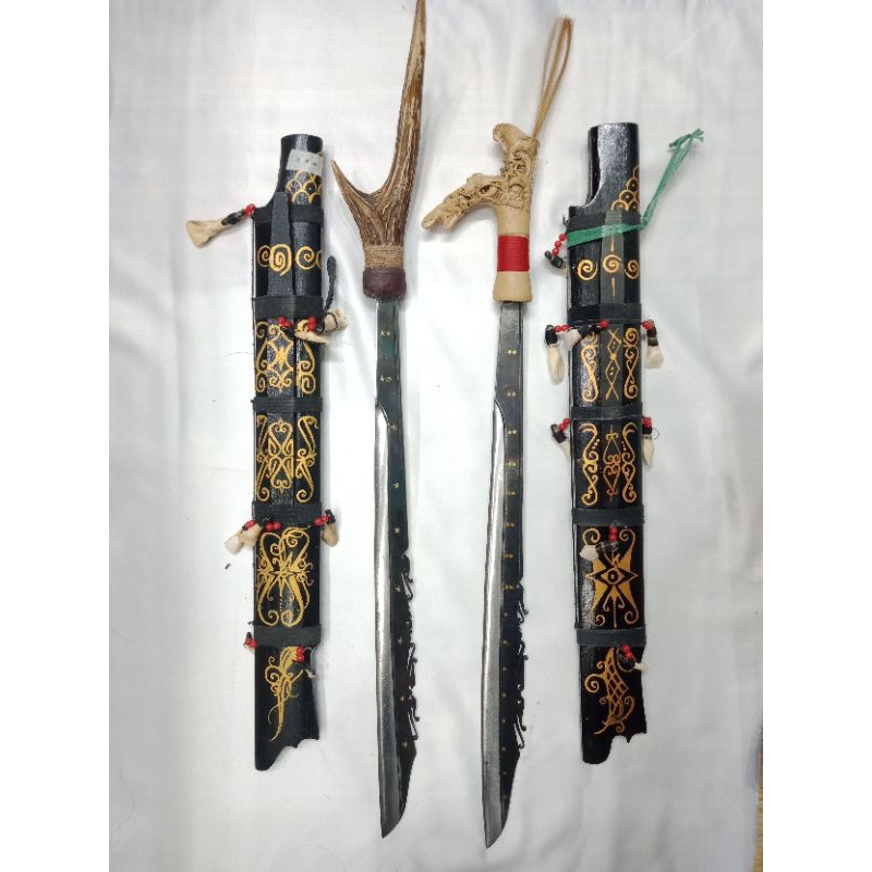 MANDAU TANDUK KHAS DAYAK KALIMANTAN