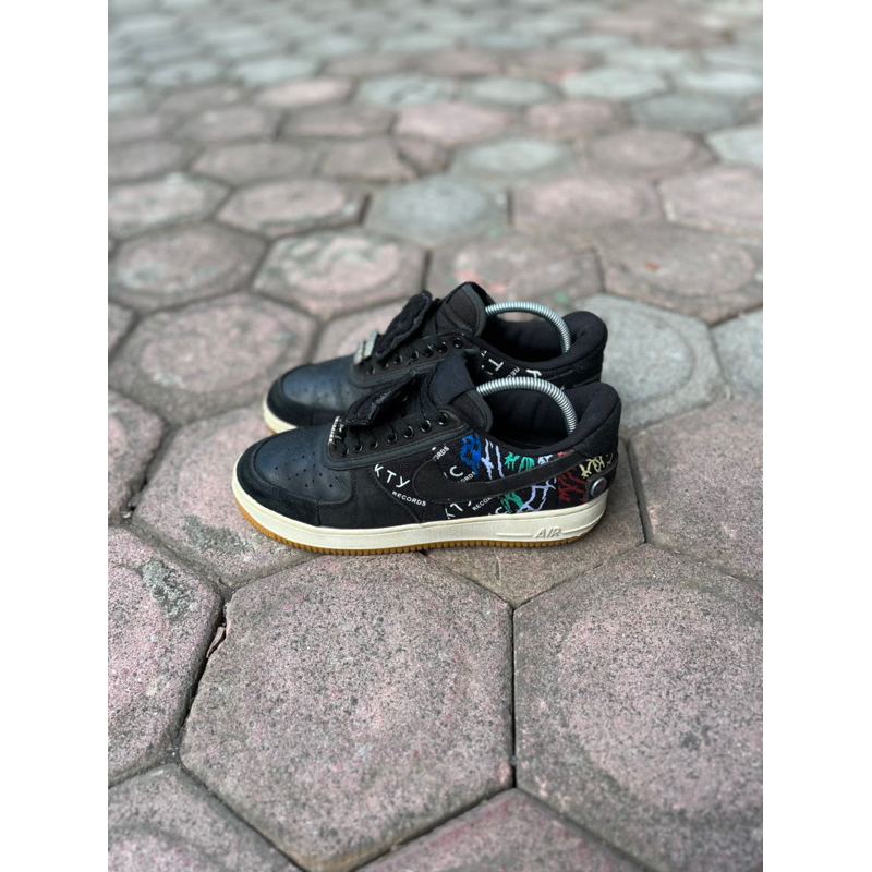 AF 1 Travis Scott astroworld black Second