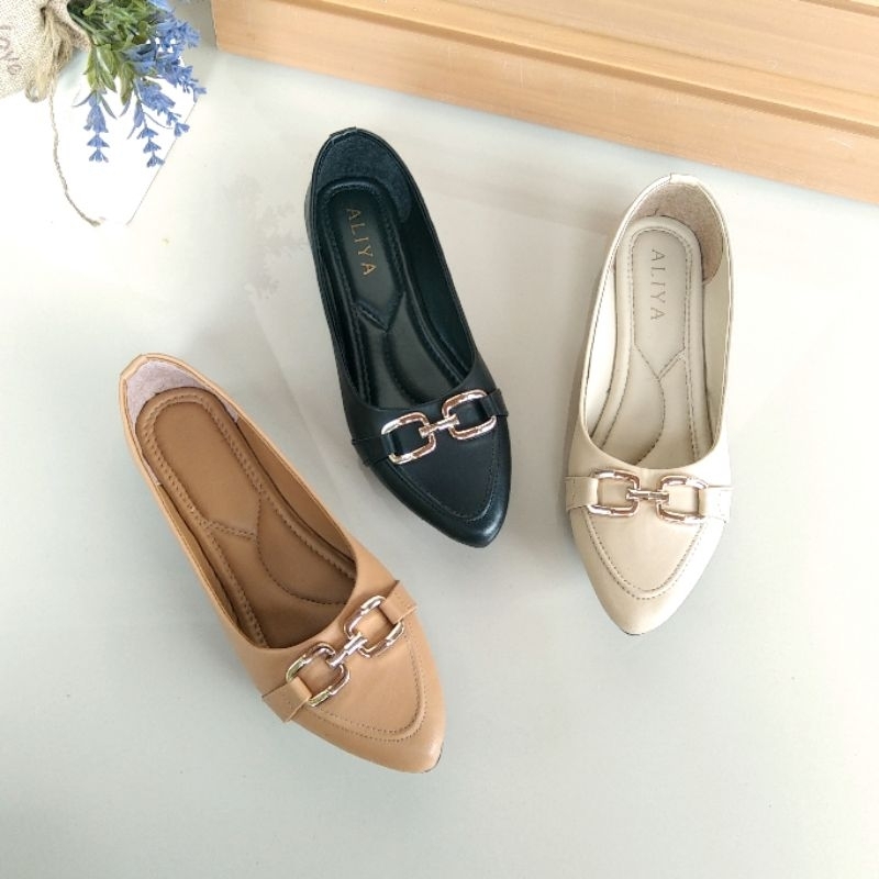 Aliyashoes Sepatu Flat Wanita Julia