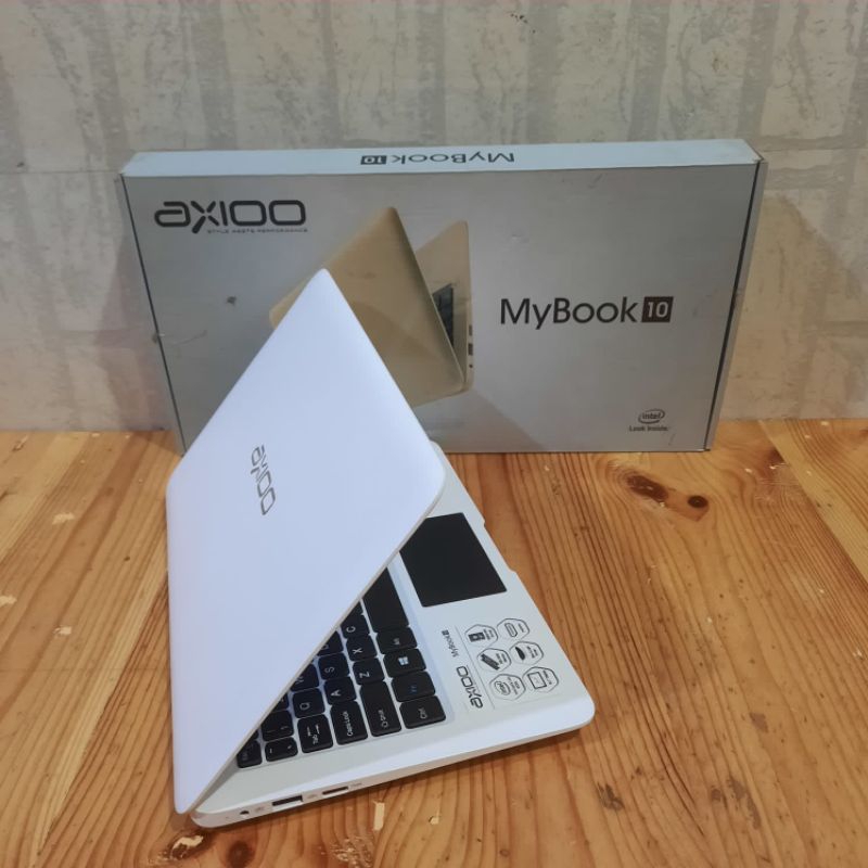 Laptop Axioo Mybook 10 intel Celeron N3350 Windows 10 Seri Baru Super Slim ringan enteng