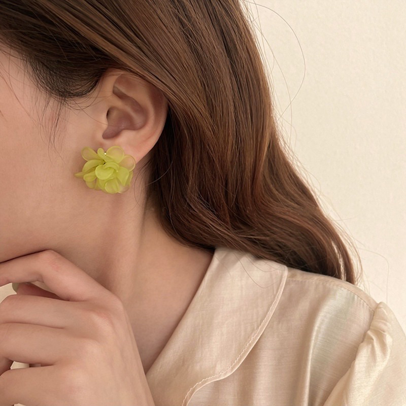 Jamie flower earrings / anting