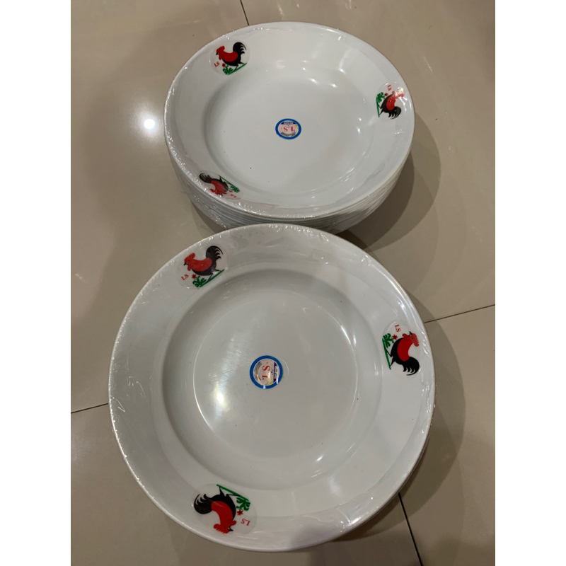 piring jago plastik/piring putih/piring stiker jago/piring murah