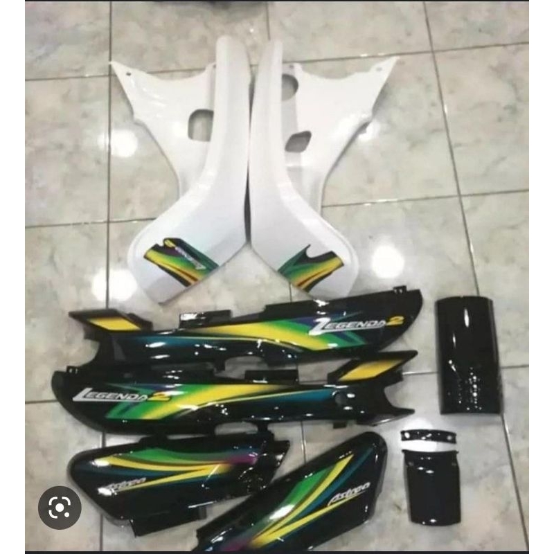Cover Body Belakang Box Aki Sayap Dasi Honda Legenda 2