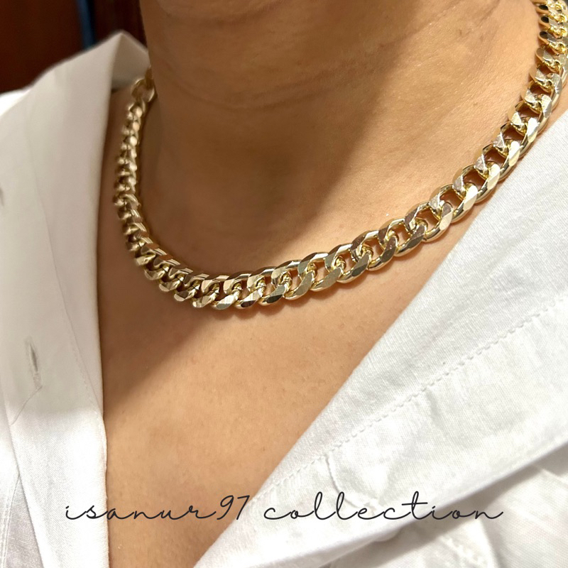 Kalung Rantai Banyak Lapis Dengan Liontin Kepala Manusia Warna Emas / Silver Gaya Retro Untuk Wanita