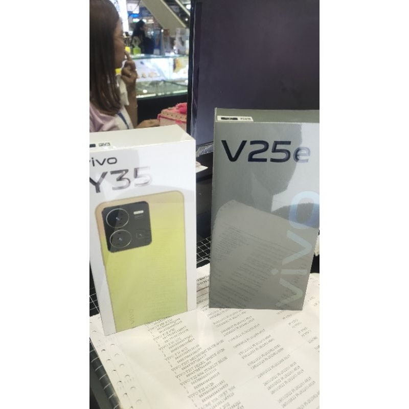 VIVO Y35 RAM 8+8/128