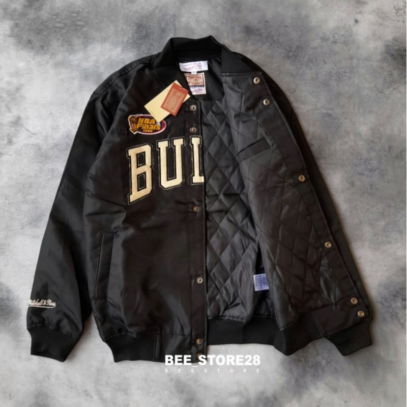 VARSITY JACKET CHICAGO BULLS M&amp;N FULL BORDIR FULLTAG &amp; LEBEL PREMIUM