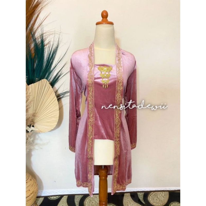 Kebaya Bordir Panjang, Model Kutubaru - Warna Rosegold