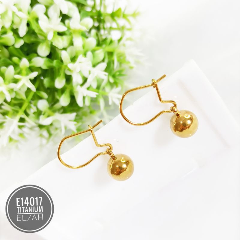 Anting Titanium bola gold E14017