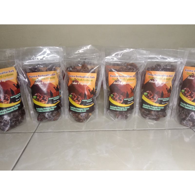 

Kurma Sayer Kualitas Baik Isi 250gr