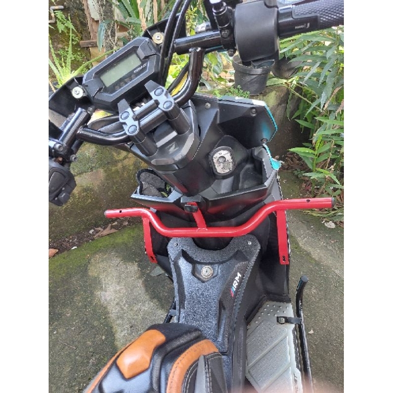 TUBULLAR dudukan lampu BEAT STREET merah