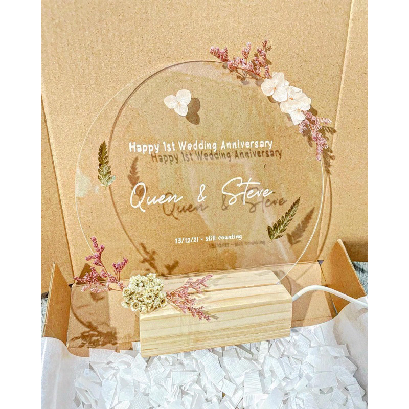 akrilik custom foto / akrilik lettering / akrilik lamp / hampers / kado unik / kado ultah / hadiah /