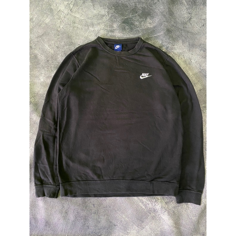 NIKE SMALL LOGO CREWNECK