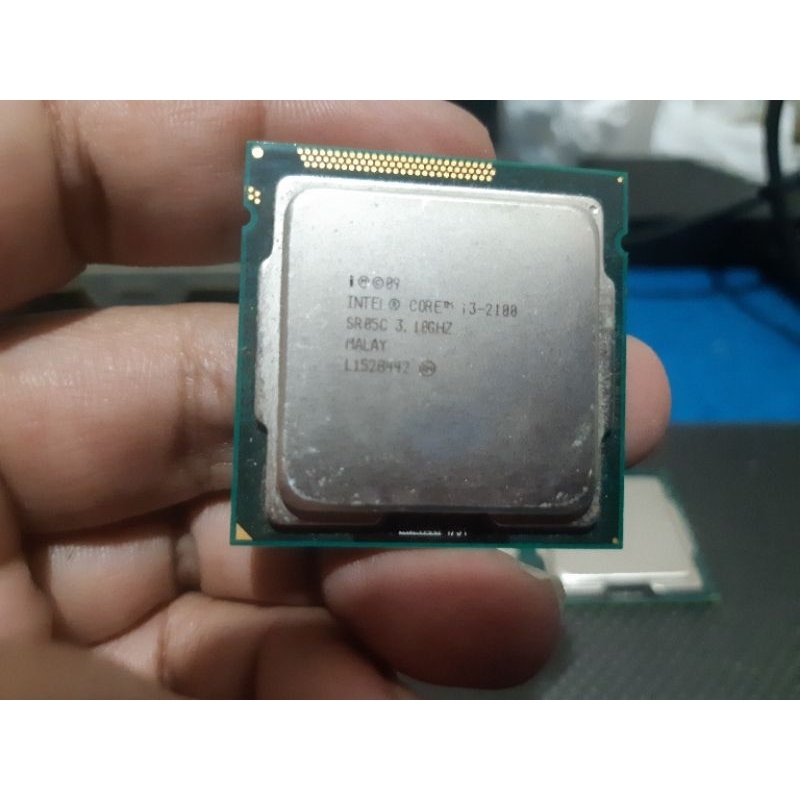 Processor Core i3 2100