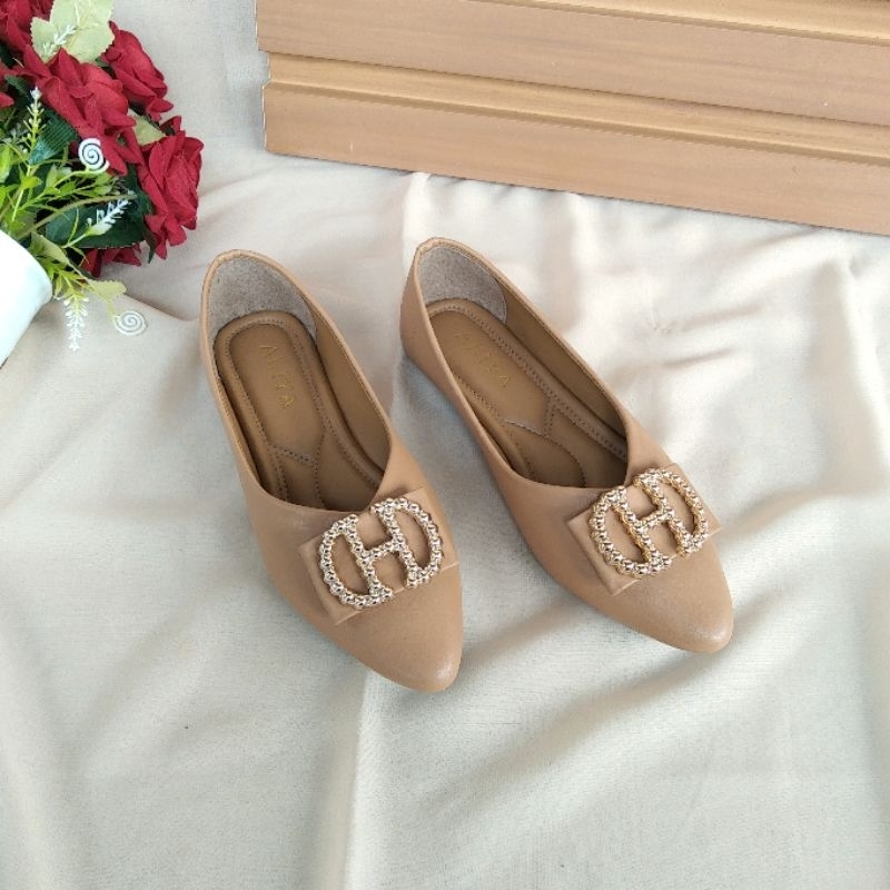 Aliyashoes Sepatu Flat Wanita Diandra