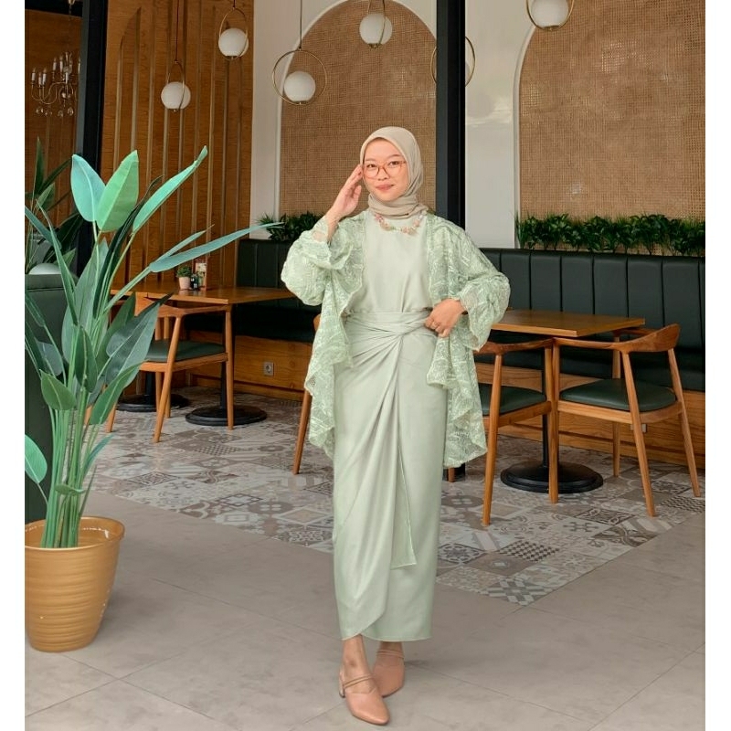 Long outer Brokat / baju kondangan / outer brukat/ Ajmala