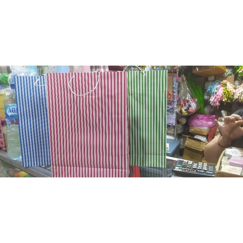

Paper bag polio salur biru new isi 12pcs terlaris dan termurah