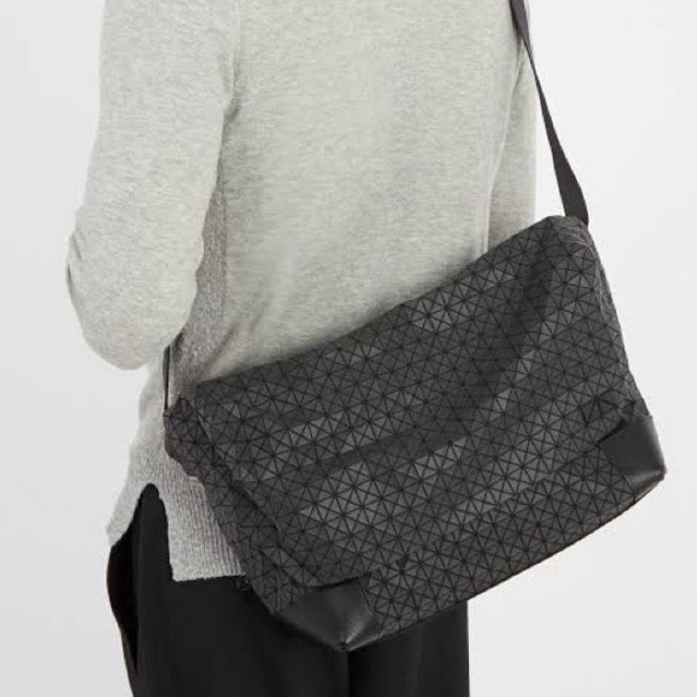 Issey Miyake Baobao Sling bag