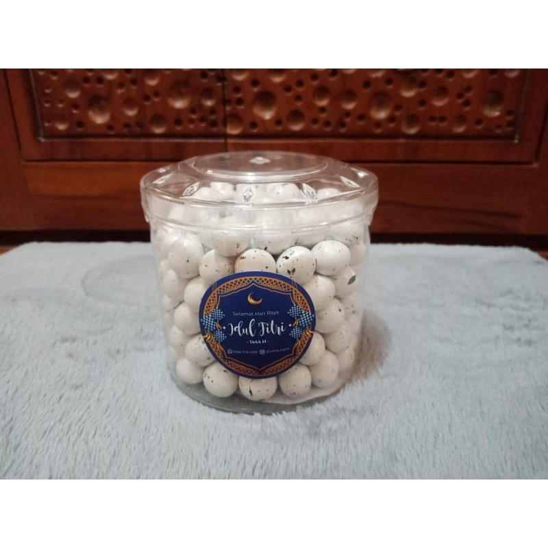 

Cokelat ball putih