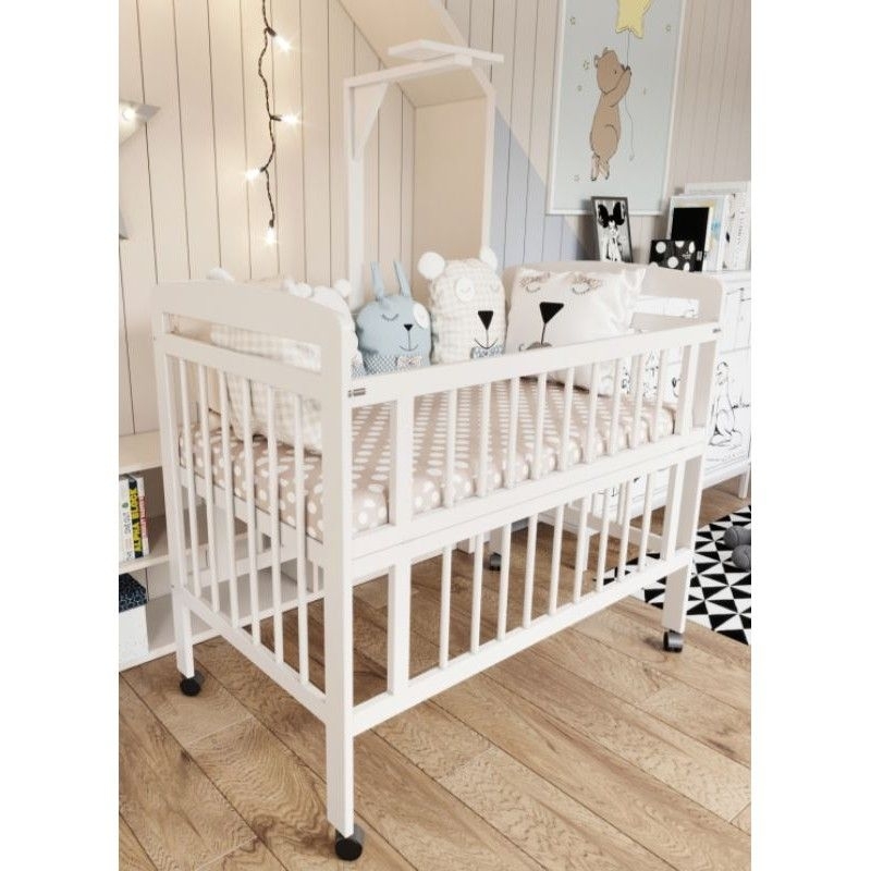 Box bayi kayu/ ayunan bayi kayu/ tempat tidur bayi