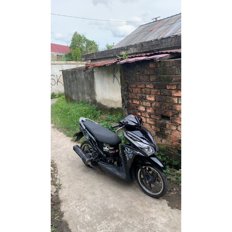 striping sticker vario old bohlam 125 motif medusa transparan custame