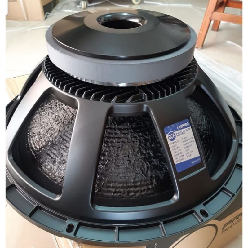 Komponen Speaker RCF L18P400 18 inch RCF L18P400